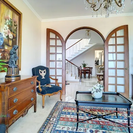 Pearls * פורטו מוניז