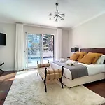 Villa Pearls