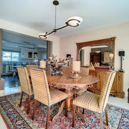 Pearls Villa
