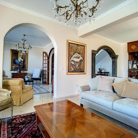 Villa Pearls *